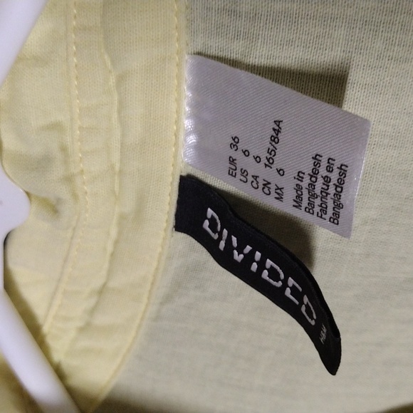 Yellow we are Divided - Picture 3 of 3